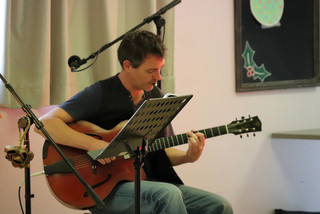 UN_AIR_DE_FETE_ALICE_ET_LOUIS_030625_5.JPG